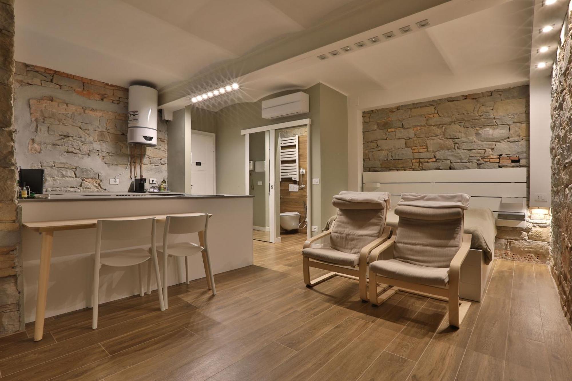 Da Kevin Apartment Trieste Ngoại thất bức ảnh